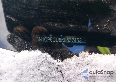 2019 Nissan Kicks S из США, поврежденный, VIN 3N1CP5CU6KL537453